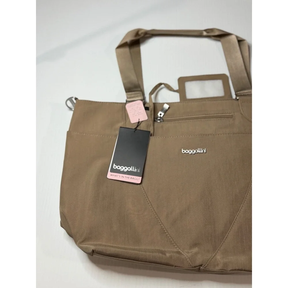 Baggallini Avenue Tote Bag Beach Taupe Convertible Laptop‎ Travel Work Comfort